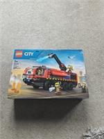 Lego City 60499 Airport Fire Engine New Sealed