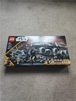 LEGO Star Wars The Clone Wars Republic Juggernaut Gift Collectors NEW Sealed