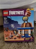 LEGO Fortnite Durrr Burger Restaurant Set 77076 New for Ages 10+