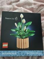 LEGO Botanicals Peace Lily Flower Decor (11504)
