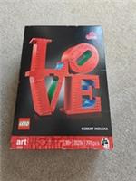 LEGO Art: Love (31214) New Sealed Box Damage