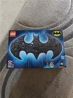 LEGO 76330 DC Batman Logo with 2 Collectible Minifigures New Sealed