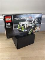 Lego Technic 42047 Police Interceptor Pull Back Action NEW IN SEALED BOX