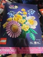 LEGO Botanicals: Petite Sunny Bouquet (10347)New Sealed Box Scuff