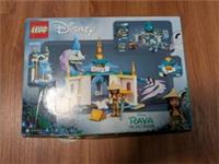 LEGO DISNEY PRINCESS: Raya and The Last Dragon, Sisu, set 43184,