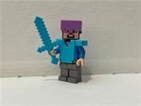 LEGO MINECRAFT STEVE FROM SET 21143 DIAMOND ARMOUR+ SWORD LAVENDER HELMET min060
