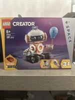 LEGO Creator 3 in 1 Space Robot, Space Dog, Rocket with Light Brick 31164 ???