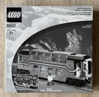 Lego Trains Railroad Club Car 10002 Brand New Sealed FREE POSTAGE