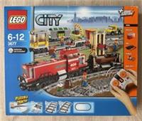 Lego City Red Cargo Train 3677 Brand New Sealed FREE POSTAGE
