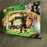 LEGO Wicked 75687 Elphaba's Retreat Age 7+ 228pcs (New)