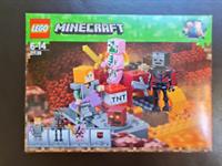LEGO Minecraft 21139 THE NETHER FIGHT - Brand New & Boxed