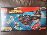 Lego MARVEL SUPER HEROES 76048 - Iron Skull Sub Attack......New & Boxed