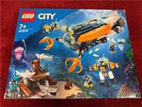 LEGO CITY: Deep-Sea Explorer Submarine (60379) 7+ New&sealed Scratch Box