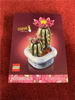 Lego Botanicals : Flowering Cactus 482 PCs (11509) 9+ New&sealed Slight Scratch