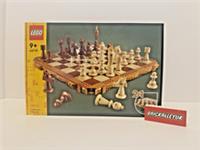 LEGO Games: Traditional Chess Set 2-in-1 |40719| Brand New & Sealed