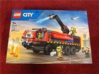 Lego City : Airport Fire Engine 691pcs (60499) 7+ New&sealed