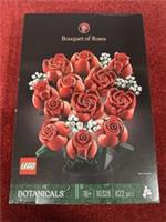 LEGO Botanicals: Bouquet of Roses (10328)18+New&sealed 822pcs Slight Scratch&cre
