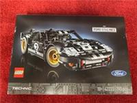 LEGO Technic:1966 Ford GT40 MKII Car 793pcs(42223)18+New&sealed Scratch&crease B