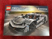 LEGO Technic : Koenigsegg Jesko Absolut(42173)10+New&sealed Slight Scratch&creas