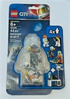 Lego 40345 City Minifigures Lego City 2019 (40345) Retired Set - Brand New