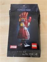 LEGO Super Heroes: Nano Gauntlet (76223)