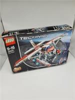 Lego Technic 42040 Fire Plane - Brand New and Sealed Damaged Box Free Post