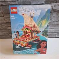 LEGO 43210 Moanas Wayfinding Boat | Retired | New & Sealed | Disney Set