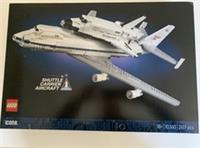 Lego 10360 Shuttle Carrier Aircraft - Transit Damage - New Inside and Sealed