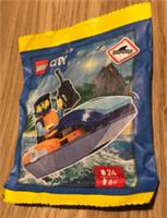 Lego City - Explorer with Water Scooter 952309 - Sealed