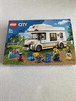 LEGO CITY: Holiday Camper Van (60283) Brand New Collectable Lego Set