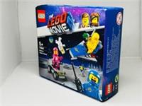 The LEGO Movie 2 set 70841 | Benny's Space Squad | New & Sealed | Slight damage