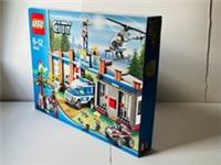 LEGO CITY Police set 4440 | Forest Police Station | Brand new & sealed