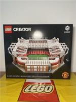 LEGO CREATOR: Old Trafford - Manchester United (10272)- UK Next Day Signed