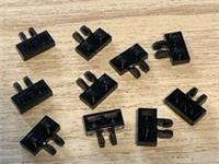 10 x LEGO 6266207: PLATE 1X2 W/FORK, VERTICAL BLACK