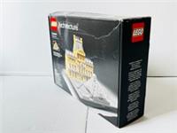 LEGO Architecture 21024 | Louvre | New but damaged & opened box
