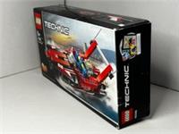 LEGO TECHNIC 42089 | Power Boat | Brand New & Sealed | Slight box damage
