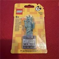 LEGO Magnets: Statue of Liberty Magnet (854031)