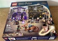 Brand New & Sealed 765439 LEGO Harry Potter: Ollivanders & Madam Malkin's Robes