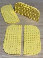 4 x genuine LEGO parts 6370301 PLATE 8X16X2/3, CIRCLE, W/ CUT OUT light yellow