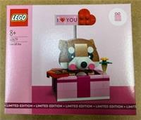 Lego Seasonal 40679 LOVE GIFT BOX Valentines **NEW & SEALED**
