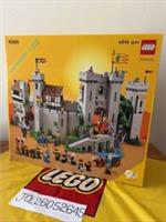 Lego Lion Knights Castle 10305. Unopened With original Lego packaging. UK 24H