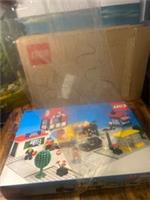 LEGO 1589-1 Town Square Promo Weetabix First Edition New