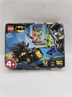 Lego 76137 DC Batman vs. The Riddler RETIRED SET for 4+ NEW SEALED SQUASHED BOX