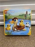 Lego Creator Duck Family GWP 40885 - New and sealed