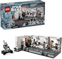 LEGO Star Wars 75387 Boarding the Tantive IV 502 Pieces Ages 8+ 7 Minifigs New