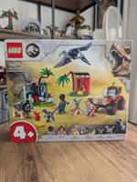 LEGO Jurassic World: Baby Dinosaur Rescue Centre (76963) BNIBb£