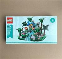 LEGO 40782 Tropical Rainforest Diorama - Brand New & Sealed!