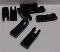 LEGO 54657 - 44302 6267045 Plate 1x2 W/Fork Vertical End Black x8 Parts & Pieces