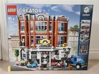 LEGO 10264 Corner Garage Modular Building Creator Expert NEW & SEALED ①