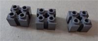 LEGO Bits 90258 6236949 Brick 2x2 With Grooves and Axle Hole Dark Stone Grey x3